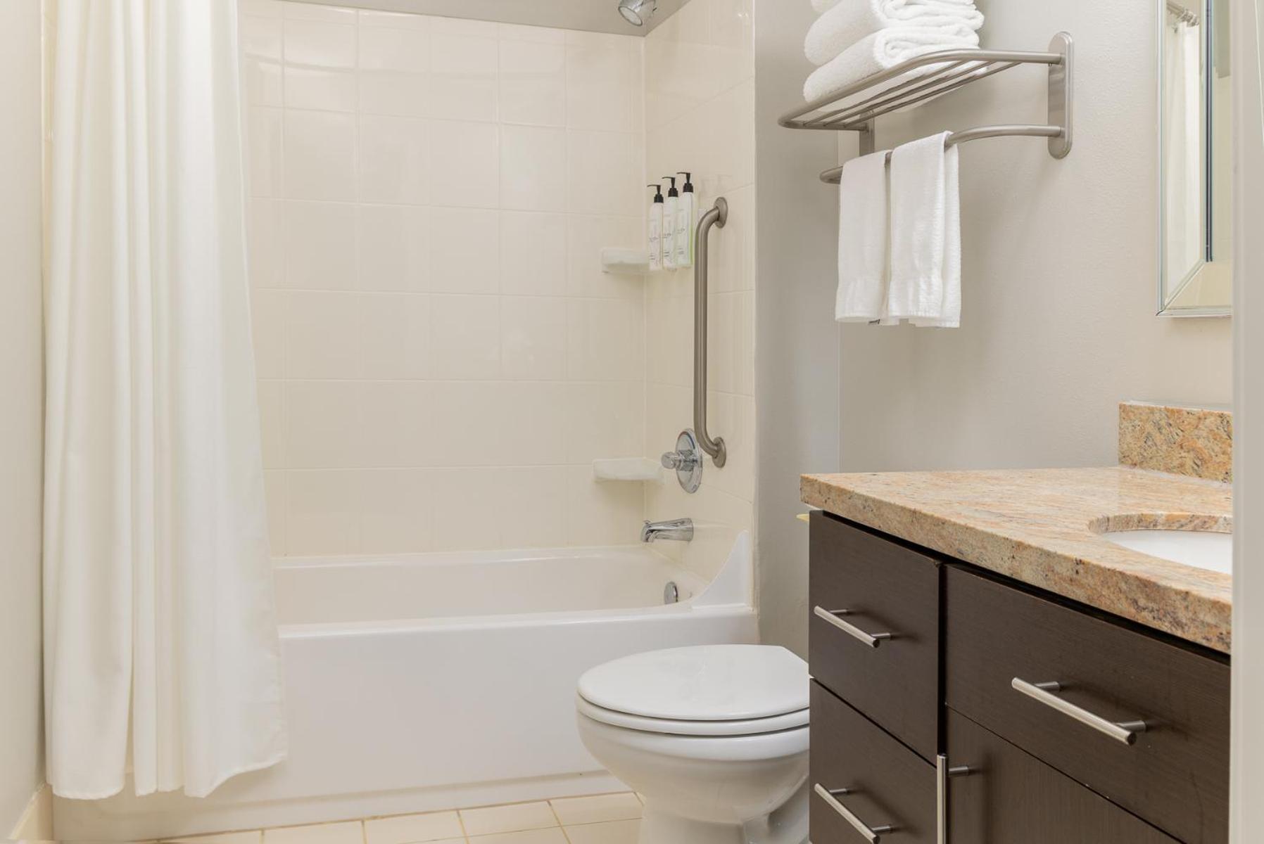Towneplace Suites By Marriott مونروفيا المظهر الخارجي الصورة