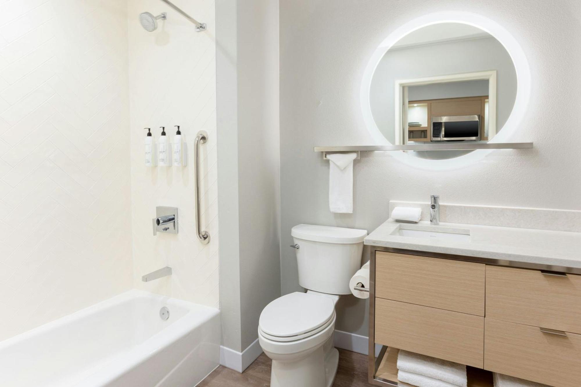 Towneplace Suites By Marriott مونروفيا المظهر الخارجي الصورة